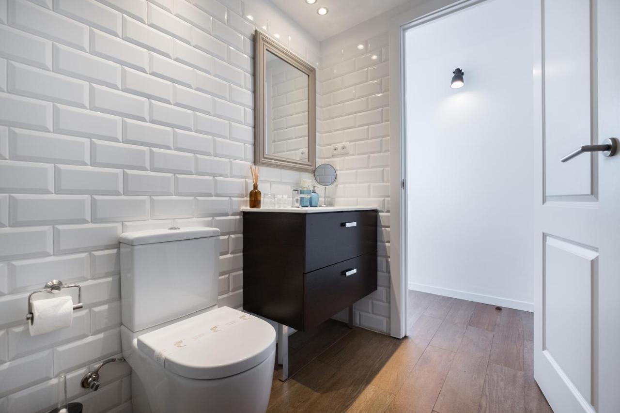 Violeta Boutique Hotel Барселона Екстериор снимка