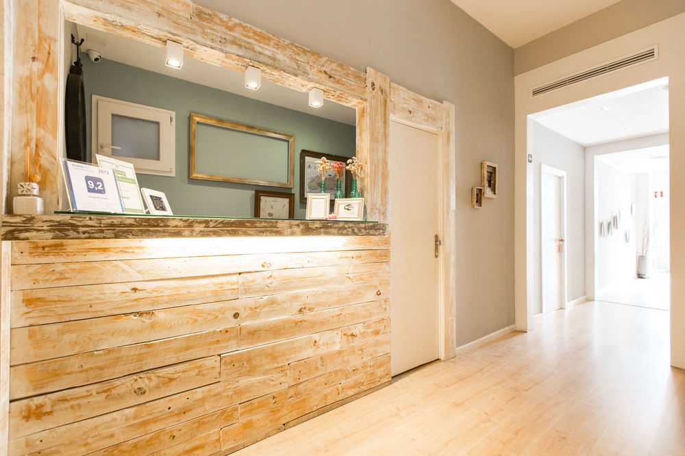 Violeta Boutique Hotel Барселона Екстериор снимка