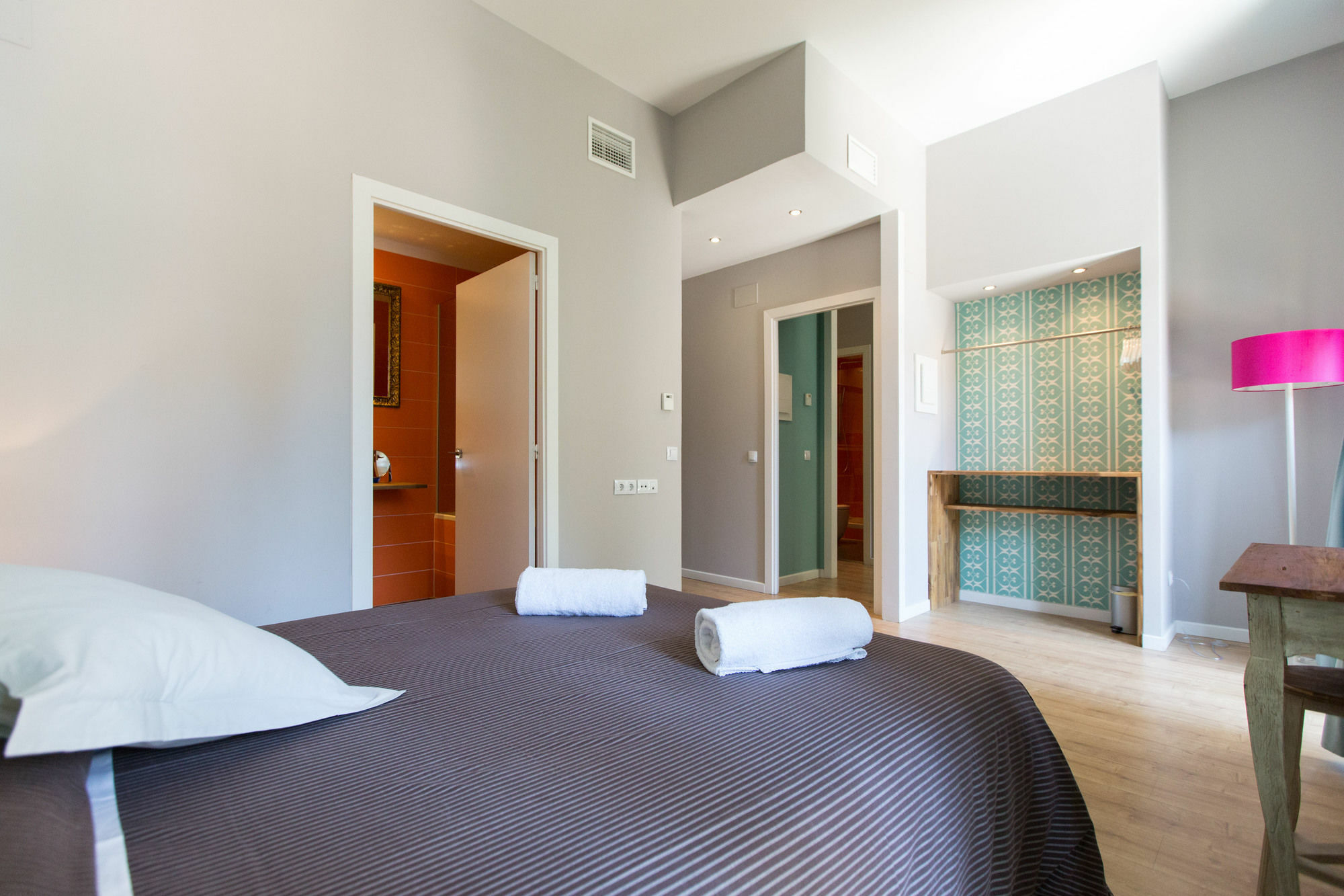 Violeta Boutique Hotel Барселона Екстериор снимка